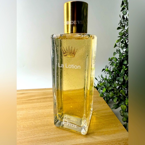 HUGEEEE NEW: Dior L’or De Vie La Lotion $720 MSRP